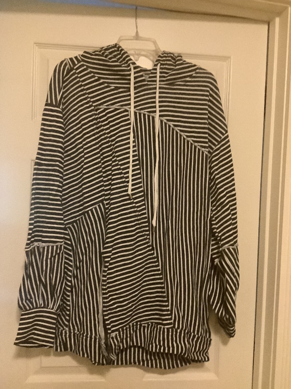 Sweatshirt, stylish top